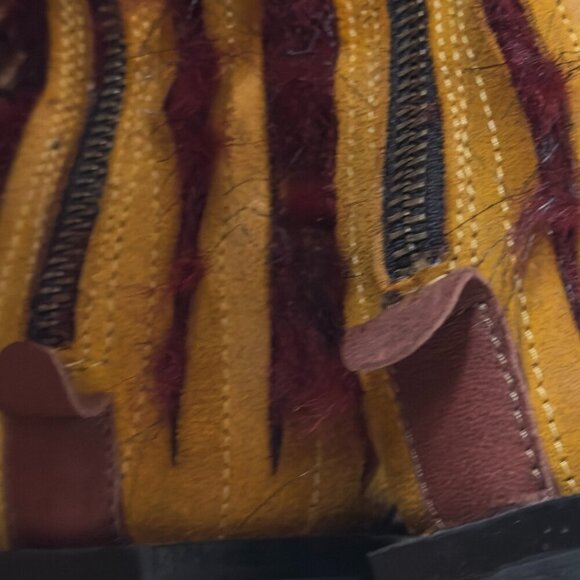 RARE FIND ALERT! Vintage PAPUCEI Boots Size 38 (8) - Picture 9 of 12